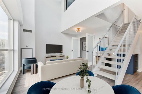 Photo 18 at 906 - 18 Merton Street, Mount Pleasant West, Toronto