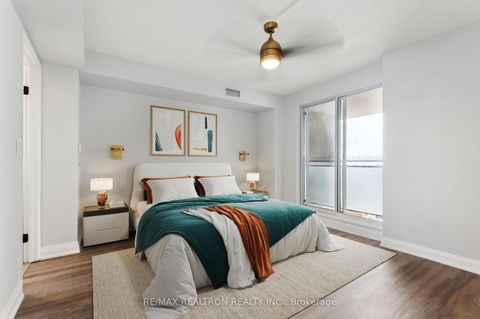Photo 34 at 906 - 18 Merton Street, Mount Pleasant West, Toronto