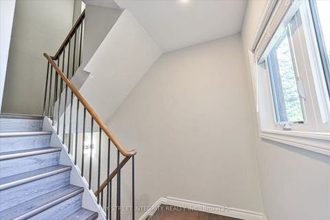 Photo 22 at 7 - 250 Erskine Avenue, Mount Pleasant East, Toronto