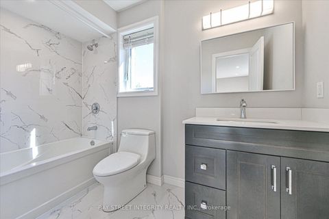 Photo 27 at 7 - 250 Erskine Avenue, Mount Pleasant East, Toronto