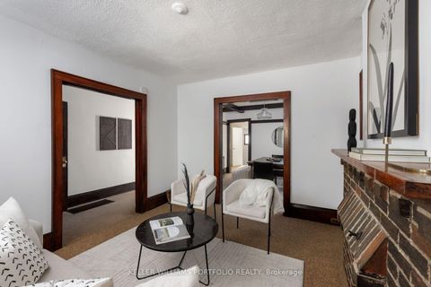 Photo 6 at 279 Garden Avenue, Swansea, Toronto