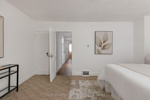 Photo 22 at 279 Garden Avenue, Swansea, Toronto
