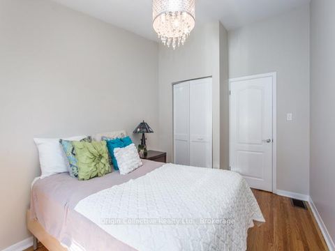 Photo 10 at 40 - 10 Esterbrooke Avenue, Don Valley Village, Toronto
