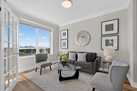 Photo 11 at LPH5 - 2 Clairtrell Road NW, Willowdale East, Toronto