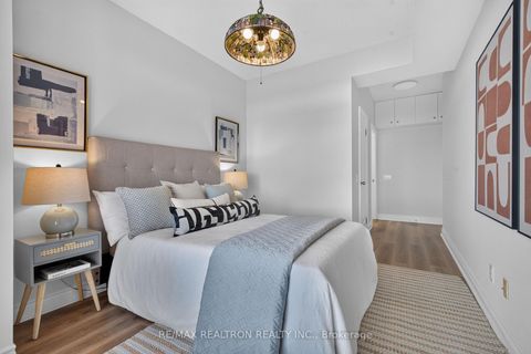 Photo 27 at LPH5 - 2 Clairtrell Road NW, Willowdale East, Toronto