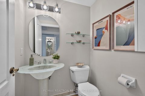 Photo 32 at LPH5 - 2 Clairtrell Road NW, Willowdale East, Toronto