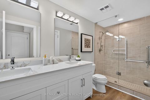 Photo 34 at LPH5 - 2 Clairtrell Road NW, Willowdale East, Toronto
