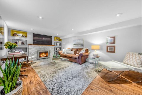Photo 18 at 4 Brule Crescent, Swansea, Toronto