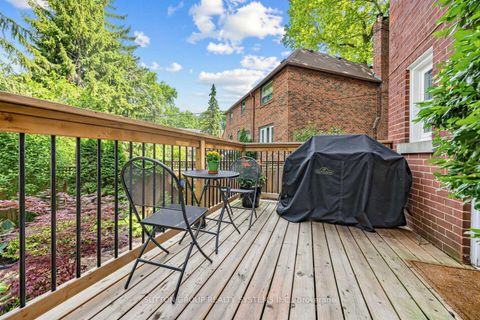 Photo 28 at 4 Brule Crescent, Swansea, Toronto