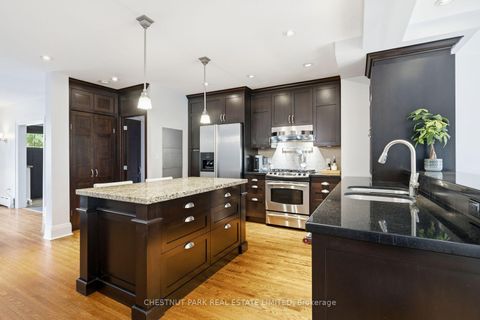 Photo 4 at 7 Anderson Avenue, Eglinton, Toronto