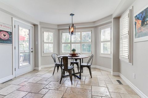 Photo 13 at 14 Mcgee Crescent, Aurora Highlands, Aurora