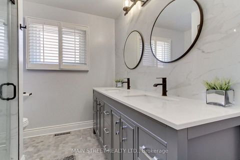 Photo 29 at 14 Mcgee Crescent, Aurora Highlands, Aurora