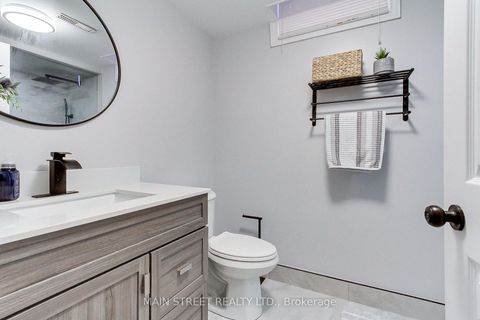 Photo 33 at 14 Mcgee Crescent, Aurora Highlands, Aurora