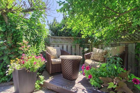 Photo 39 at 14 Mcgee Crescent, Aurora Highlands, Aurora