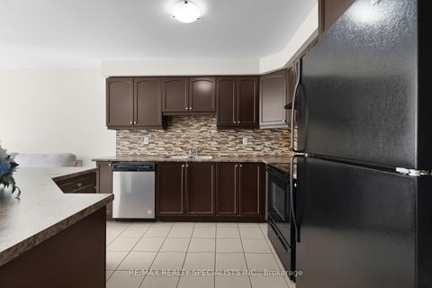Photo 11 at 7 Stotts Terrace, Centennial Scarborough, Toronto