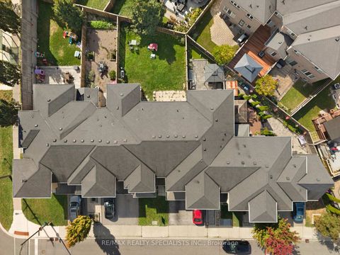 Photo 33 at 7 Stotts Terrace, Centennial Scarborough, Toronto