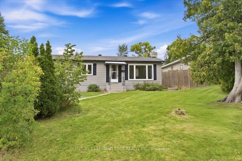 Photo 0 at 300 Annsheila Drive, Keswick South, Georgina