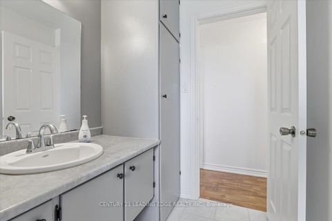 Photo 20 at 300 Annsheila Drive, Keswick South, Georgina