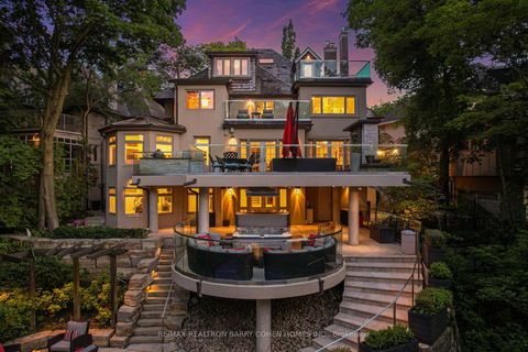 Photo 2 at 11 Ormsby Crescent, Forest Hill South, Toronto