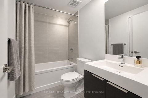 Photo 6 at 504 - 3100 Keele Street, CFB, Toronto