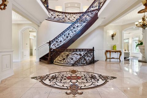 Photo 3 at 4 Fifeshire Road, Windfields, Toronto