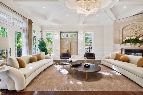 Photo 7 at 4 Fifeshire Road, Windfields, Toronto