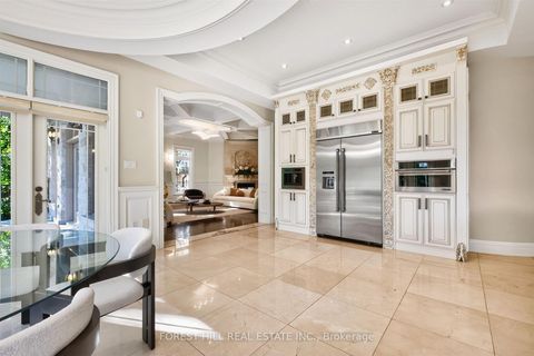Photo 8 at 4 Fifeshire Road, Windfields, Toronto