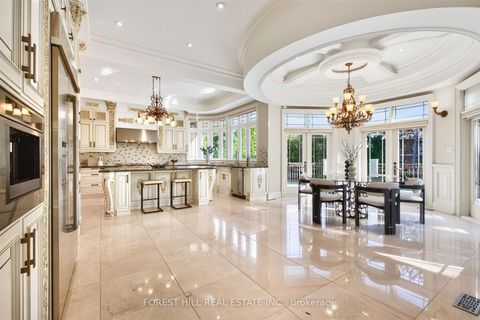 Photo 9 at 4 Fifeshire Road, Windfields, Toronto