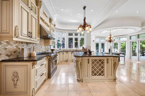 Photo 10 at 4 Fifeshire Road, Windfields, Toronto