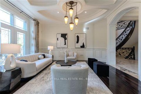 Photo 14 at 4 Fifeshire Road, Windfields, Toronto