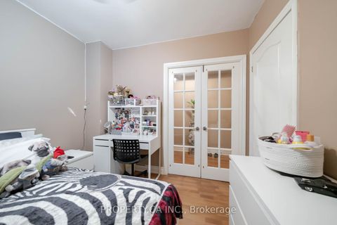 Photo 12 at 609 - 2088 Lawrence Avenue W, Weston, Toronto