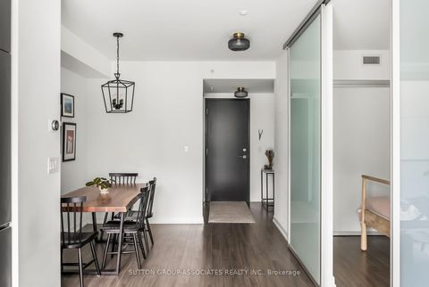 Photo 17 at 502 - 377 Madison Avenue, Casa Loma, Toronto