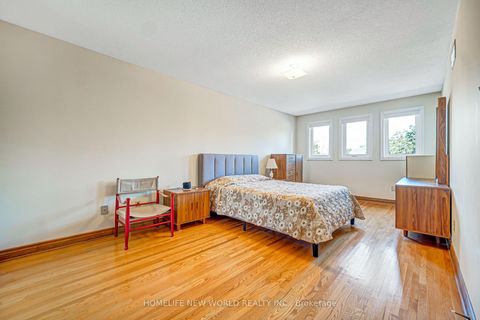 Photo 21 at 36 Purcell Square, Steeles, Toronto