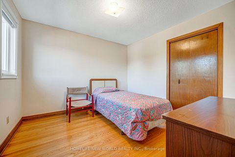 Photo 24 at 36 Purcell Square, Steeles, Toronto