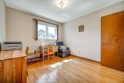 Photo 26 at 36 Purcell Square, Steeles, Toronto
