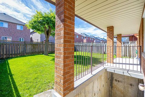 Photo 34 at 36 Purcell Square, Steeles, Toronto