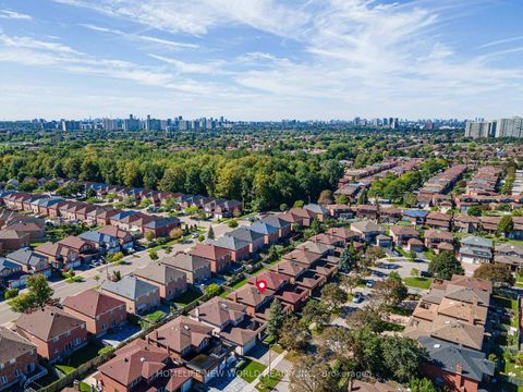 Photo 39 at 36 Purcell Square, Steeles, Toronto