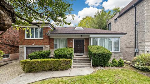 Photo 2 at 108 York Downs Drive, Clanton Park, Toronto