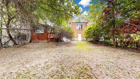 Photo 30 at 108 York Downs Drive, Clanton Park, Toronto