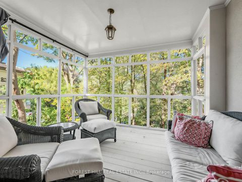 Photo 11 at 9 Ormsby Crescent, Forest Hill South, Toronto