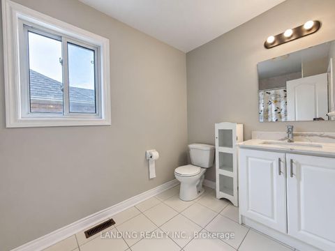 Photo 21 at 133 St. Joan Of Arc Avenue, Maple, Vaughan