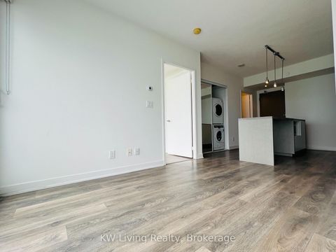 Photo 6 at 5109 - 88 Harbour Street E, Waterfront Communities C1, Toronto