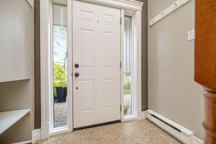 Photo 5 at 8388 Ninth Line, Rural Halton Hills, Halton Hills