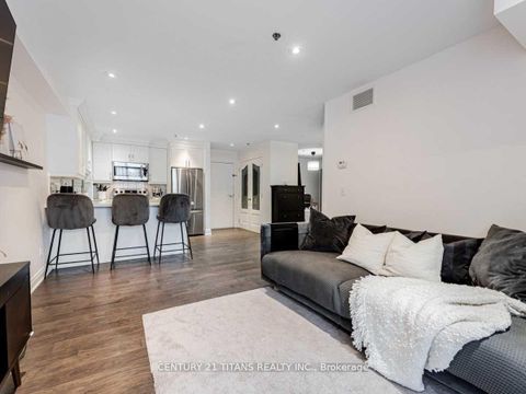 Photo 5 at 115 - 684 Warden Avenue, Birchmount, Toronto