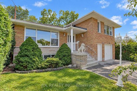 Photo 1 at 19 Sweeney Drive, Victoria Village, Toronto