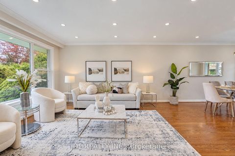 Photo 4 at 19 Sweeney Drive, Victoria Village, Toronto