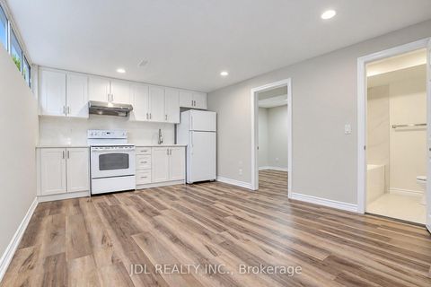 Photo 34 at 19 Sweeney Drive, Victoria Village, Toronto