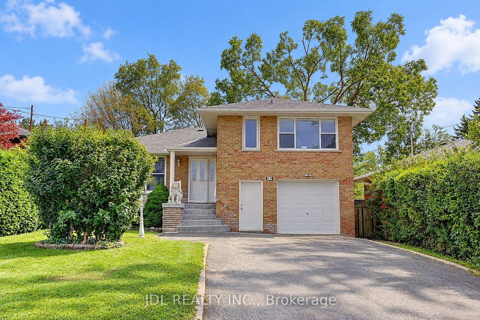 19 Sweeney Drive, Victoria Village, Toronto 