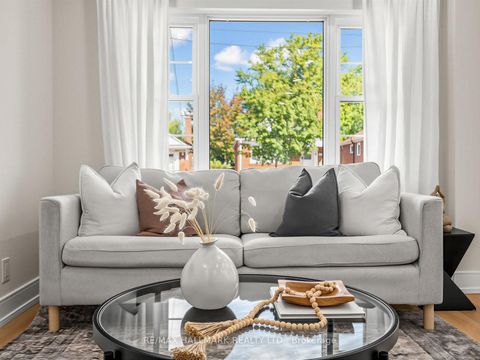 Photo 11 at 109 Glencrest Boulevard, Parkview, Toronto