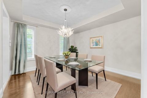Photo 10 at 8 Chapel Gully Trail, Nobleton, King